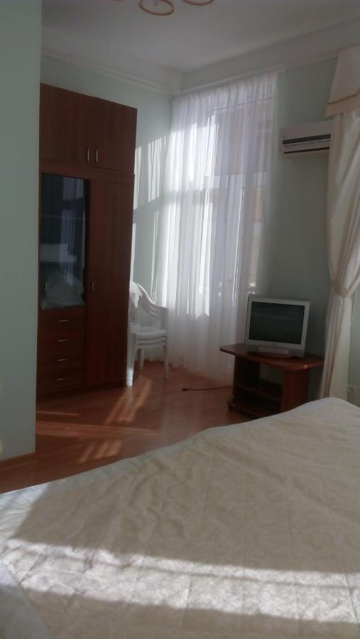 Бестужевский Дворик Gagra Exteriér fotografie