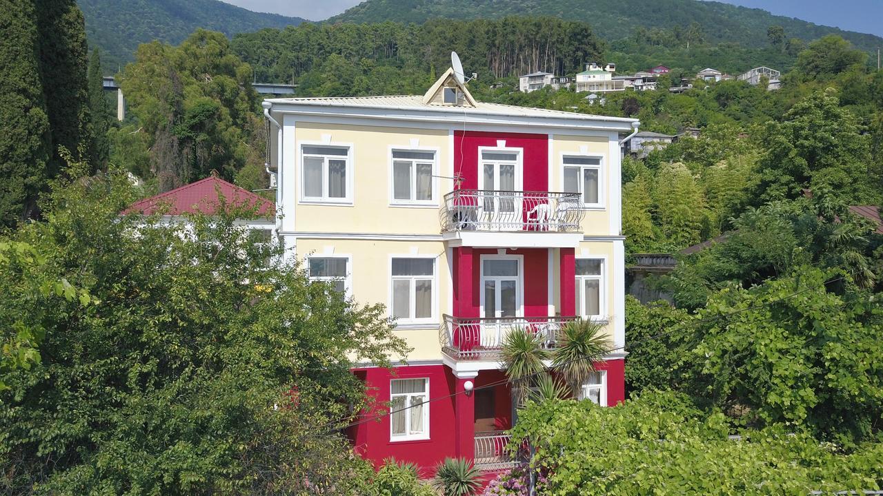 Бестужевский Дворик Gagra Exteriér fotografie